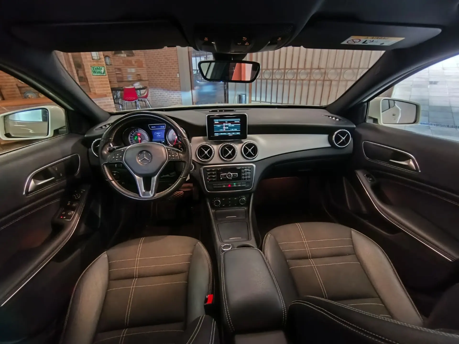 MERCEDES-BENZ GLA 200 Advance 1.6/1.6 TB 16V Flex Aut.